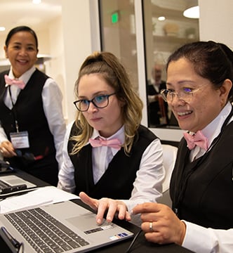 how-to-organize-a-benefit-dinner-for-a-non-profit